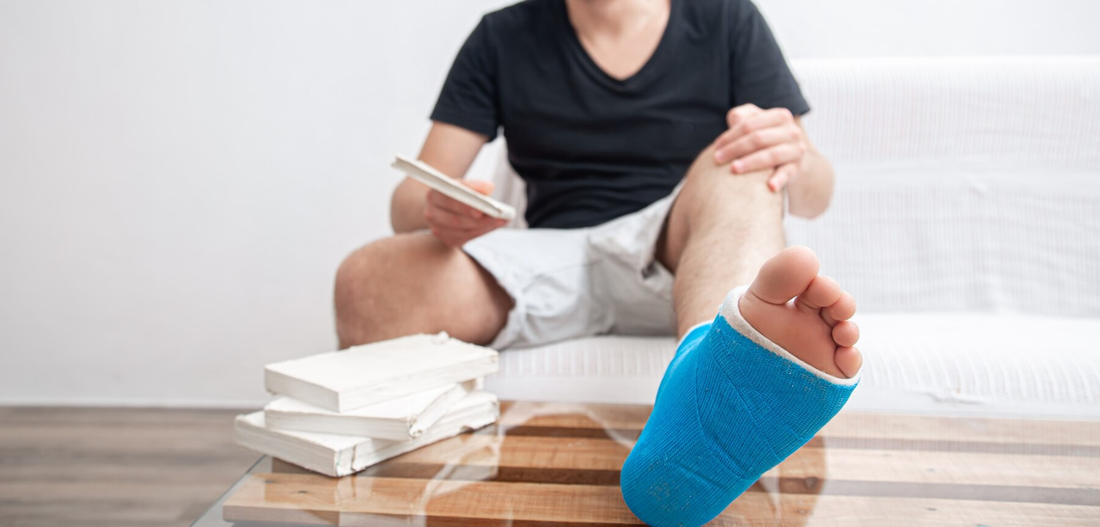 Necessary Steps for Muscle Strain Recovery: Cold Compression and Bandaging