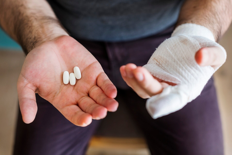 Cold Compress Therapy: How to Use It Correctly and Common Mistakes – AUVON